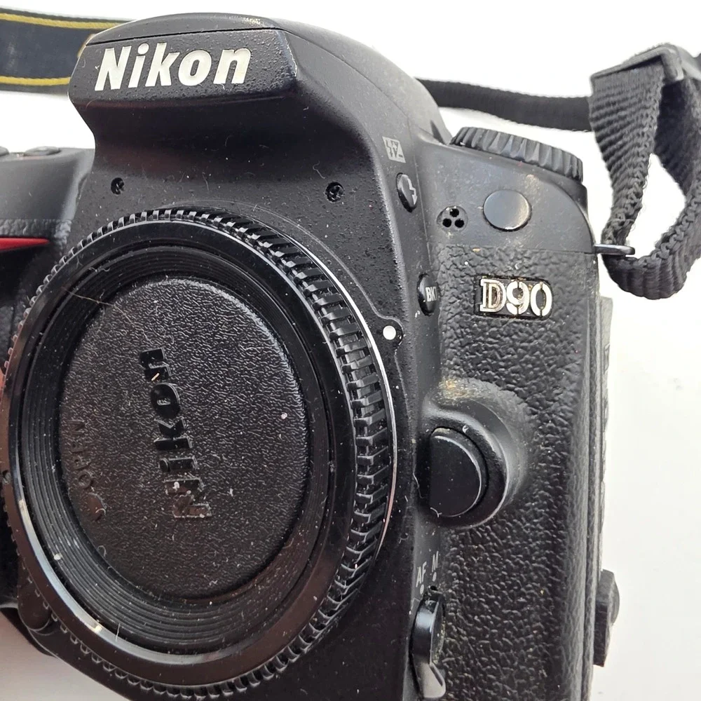 Nikon D90 Digital SLR Camera Body Black DX-Format DSLR 12.3MP 3083474 P4